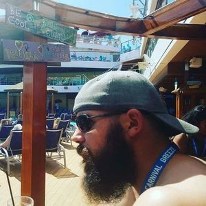 Meet your Posher, Chris